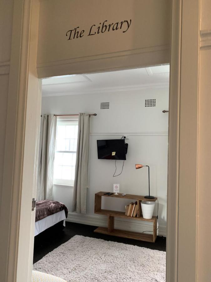 Cat And Fiddle Balmain Hotel Sydney Esterno foto
