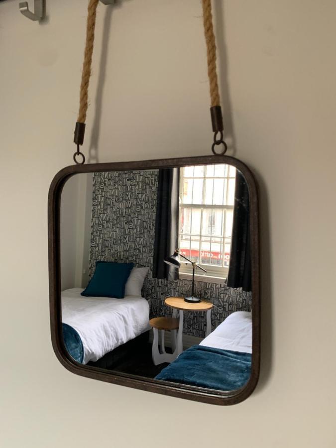 Cat And Fiddle Balmain Hotel Sydney Esterno foto
